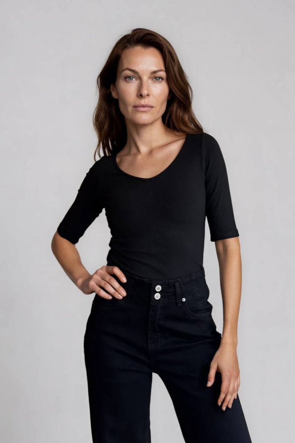 Polera Rib Escote V Negra